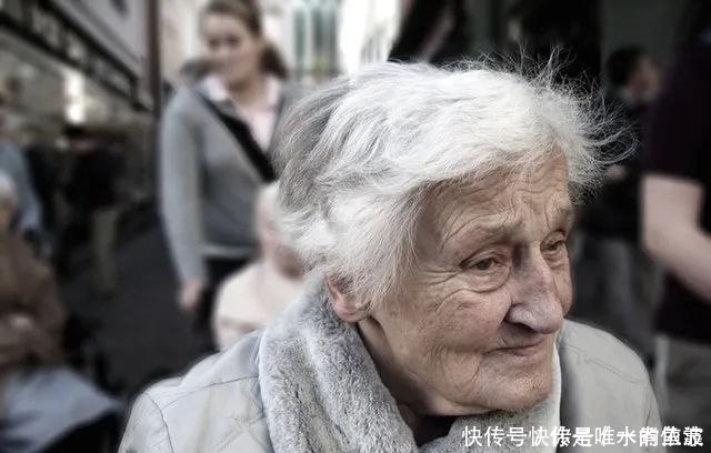 血流|脚上有个化血栓开关，打开它，清血管、防血栓！9种人最好常做！