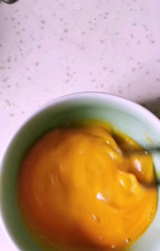 鸡蛋和此物天生一对,做法简单,隔三差五做给孩子吃,营养到位