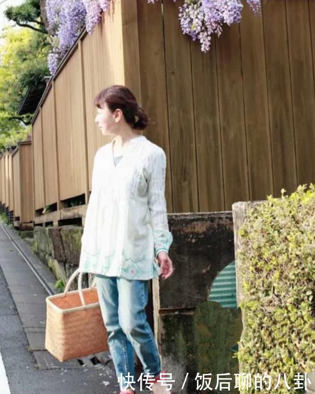娃娃衫|矮胖还年纪大又怎样,看这位年过50的日本博主,穿搭舒适又优雅
