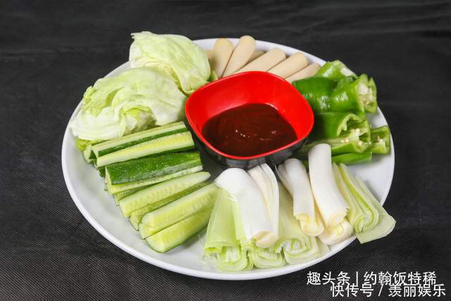 东北的“4大硬菜”,外地人表示“下不去嘴”,本地人却吃着贼香