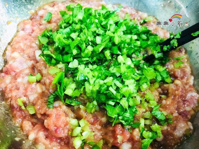 肉馅|把蔬菜加到饺子馅里面，超级好吃，再也不怕孩子不吃蔬菜