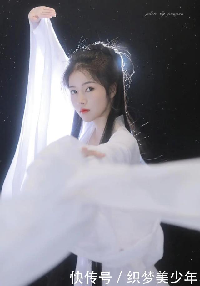 怎一个愁字了得!