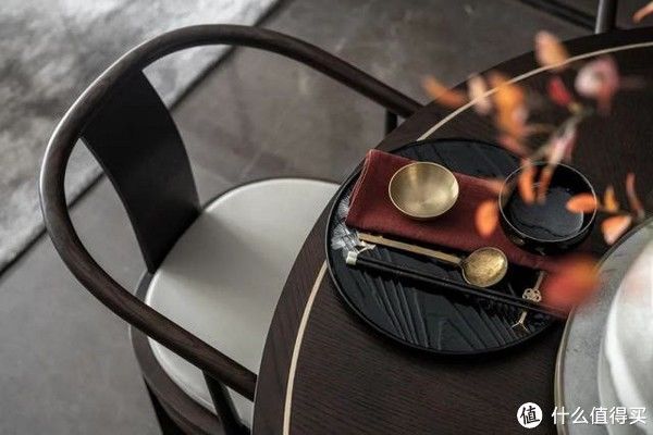 诗意|生活艺术家 篇四十：江苏夫妻的286㎡别墅火了，入户便是诗情画意，藏不住的高级感