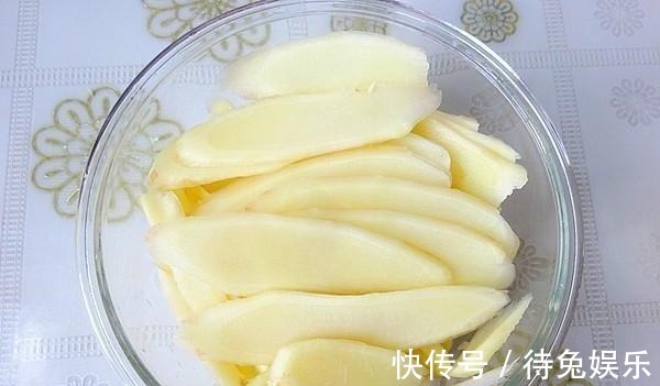 酒最怕的解药,就是家家户户都有的它,7块钱一斤,酒前吃不易醉