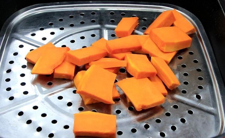 南瓜做得太好吃了,简单一烙,香酥柔软又解馋,做一盘不够吃