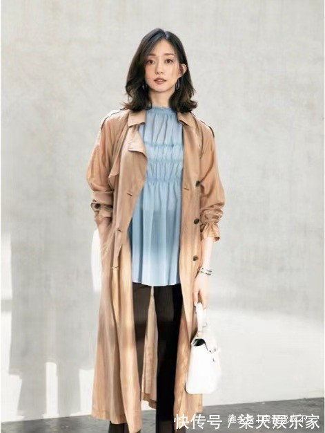 包包|想要百搭造型就选“风衣”，早春必备“百搭神器”，怎么穿都好看