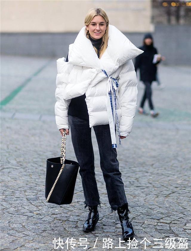 羽绒服|2020入冬的首件羽绒服,就选“茧形的”,这么穿保暖又显瘦,很美