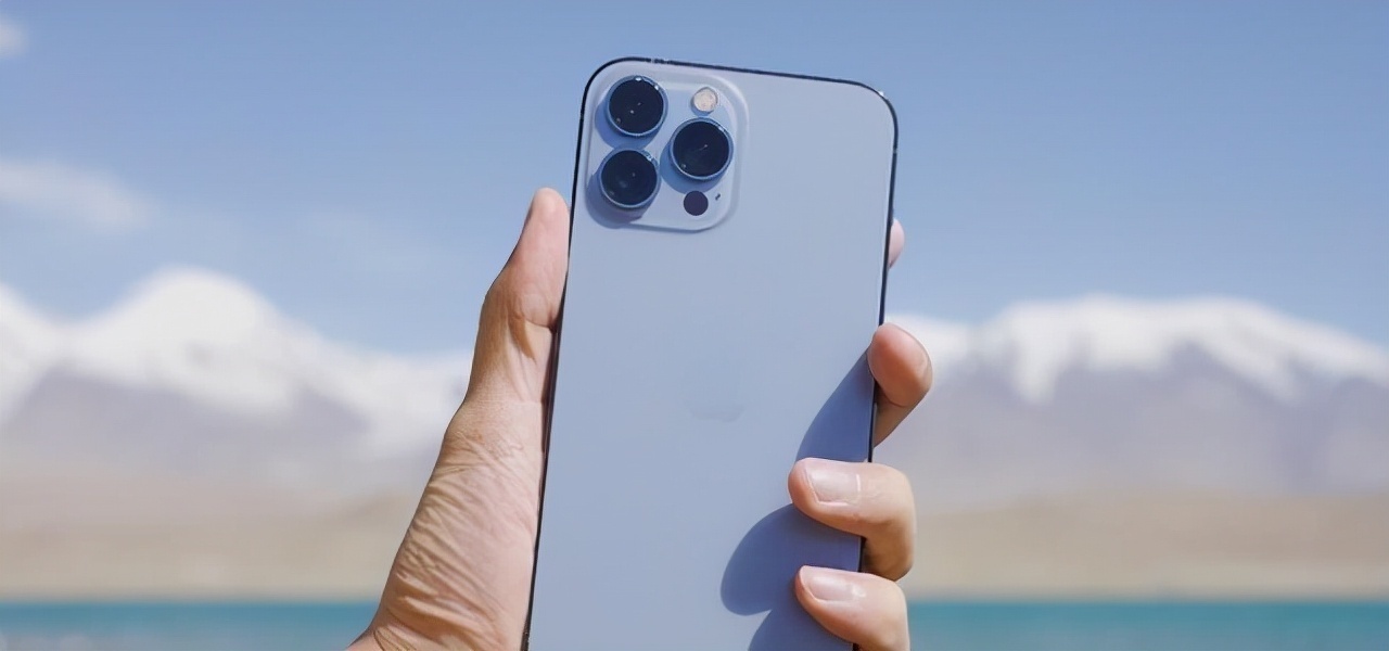 顶配|为什么大家更愿意选择iPhone13,而不是顶配安卓旗舰呢?
