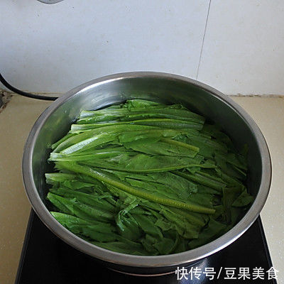 白灼|10万豆友收藏的白灼油麦菜做法，你还不会做？