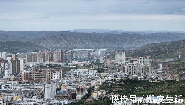 房子|没有产业支撑的小县城,房价6000多元,这是什么现象?