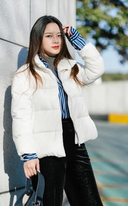 毛衣 + 阔腿裤，冬天这样穿才洋气