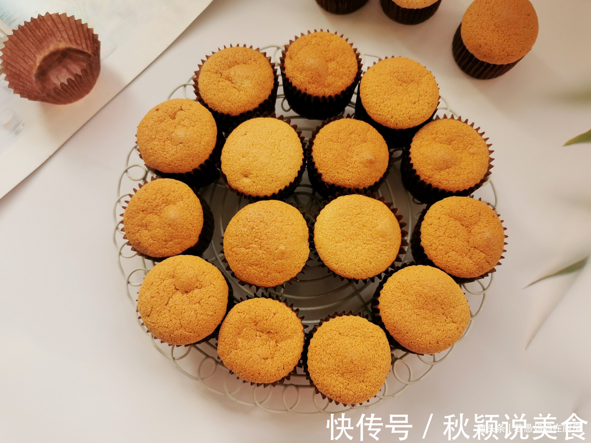 做蛋糕,我用热油烫面,次次都成功,不塌腰不开裂,分享详细步骤