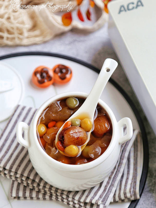  红润|女人不要放过它，秋天常喝，皮肤水嫩，光滑红润，化妆品都省了