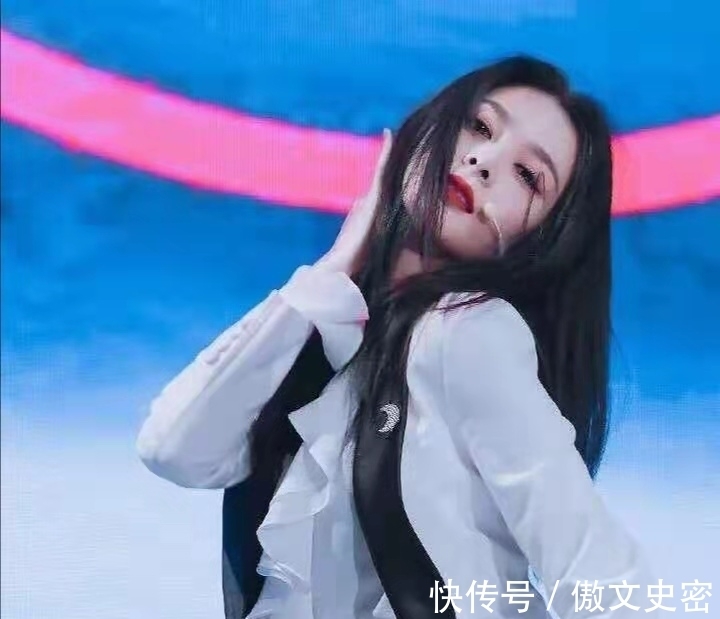 傅菁|火箭少女成团三年成员粉丝数排名：孟美岐吴宣仪破两千万，倒数的三名是她们