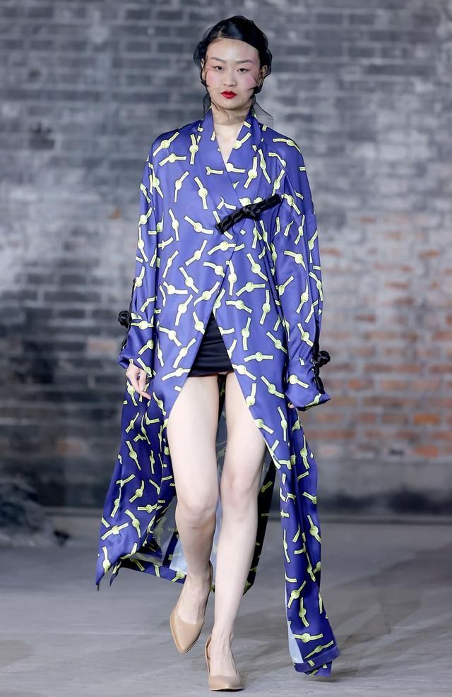 王玉涛|“Beautyberry·王玉涛时装发布会”在京举行