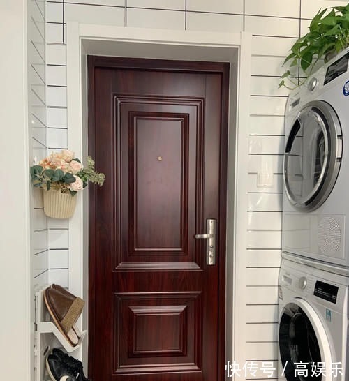 主卧|爆改50平米小户型,两居变三居,每一寸空间都利用到极致,厉害