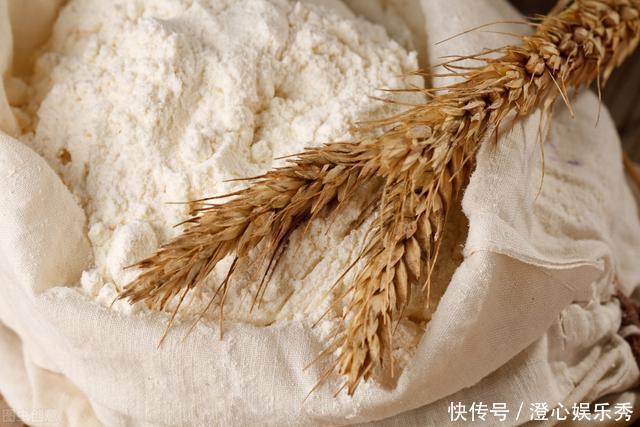 买面粉,别只关心价格,袋子有这3行字,都是好面粉,可以放心买