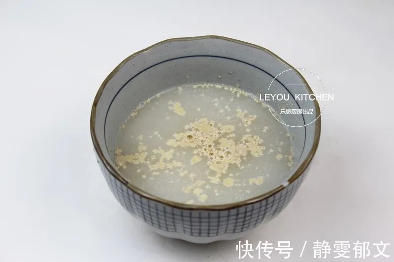 包子|纯素馅大包子，鲜嫩多汁，比肉的还香，一次多蒸点，早餐也有了