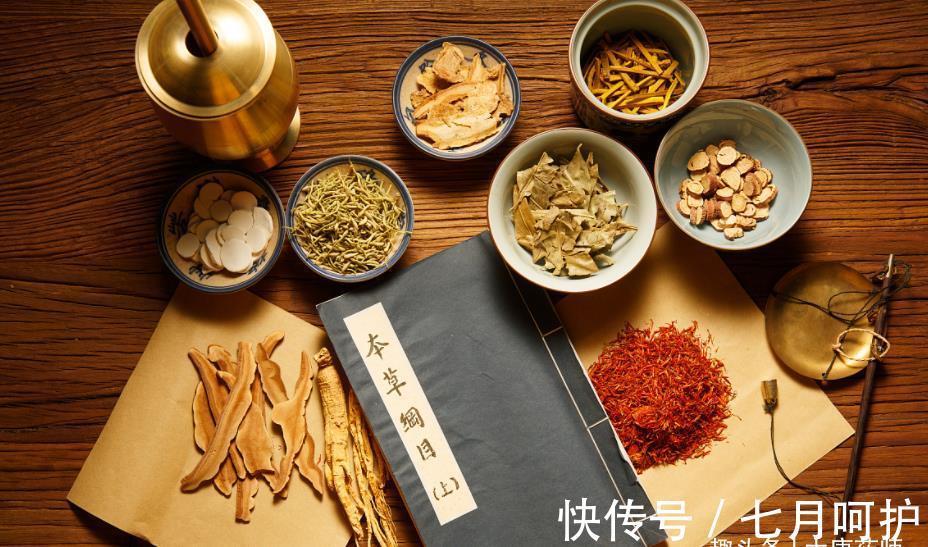 肢体|中医偏方治大病!一个中药外敷方,竟治好了脑梗塞!值得点赞!