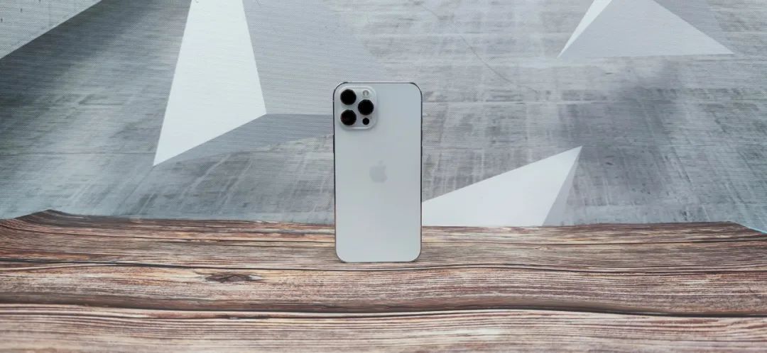 iPhone12|安卓就是个弟弟，iPhone12 Pro Max深度上手！