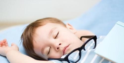 睡眠|午睡和不午睡的孩子,长大后哪个聪明答案可能跟你想的差别很大