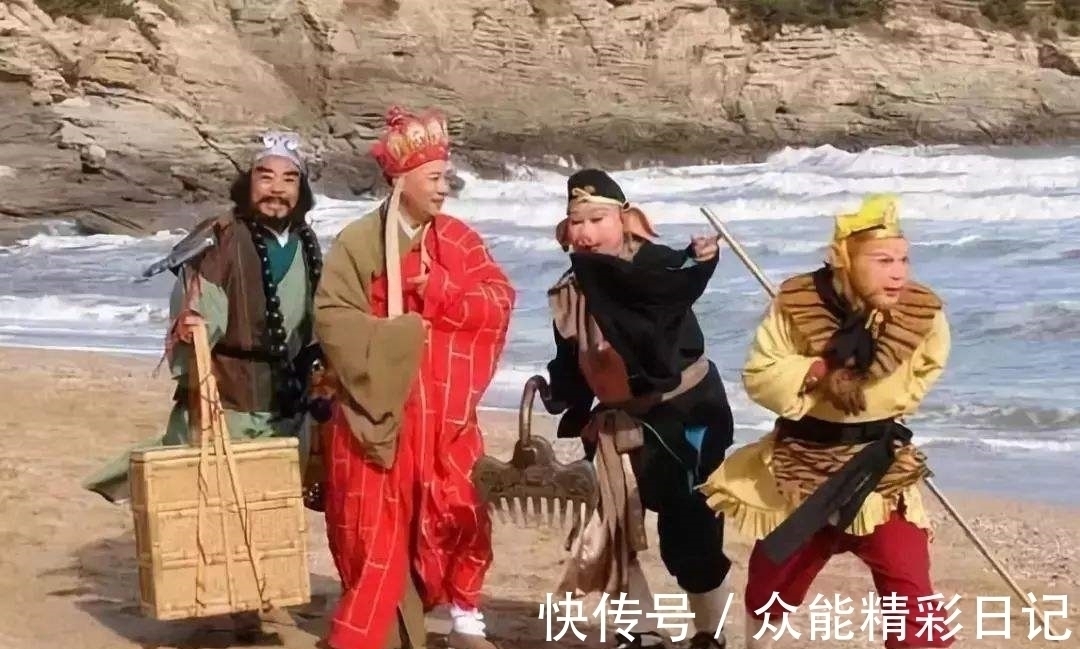 如来佛!《西游记》阴暗面:如来佛给了取经人三个宝贝,观音菩萨却偷偷藏了两个留作已用