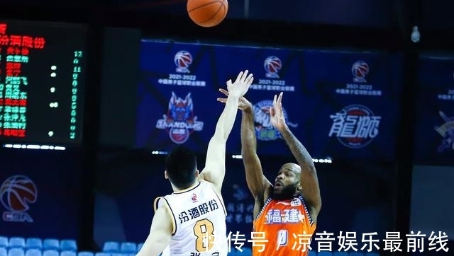 高登|广东最心仪的外援?CBA最强大杀器出炉,比马尚+琼斯更强!