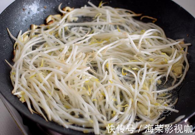 绿豆芽|下饭菜中的扛把子，大鱼大肉都靠边站，每次都抱怨米饭做少了