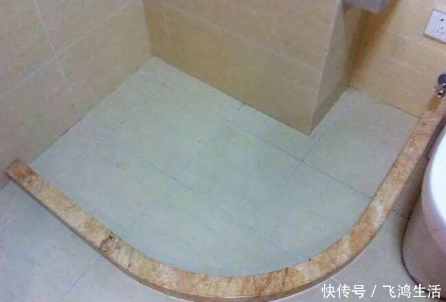 卫生间|卫生间斜坡排水已经过时了!直接抬高2cm,排水更快还防滑