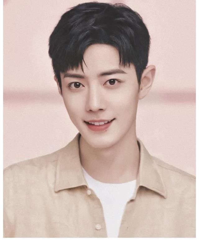 官博|肖战《余生》上线前预热，官博认领八个话题，粉丝已迫不及待