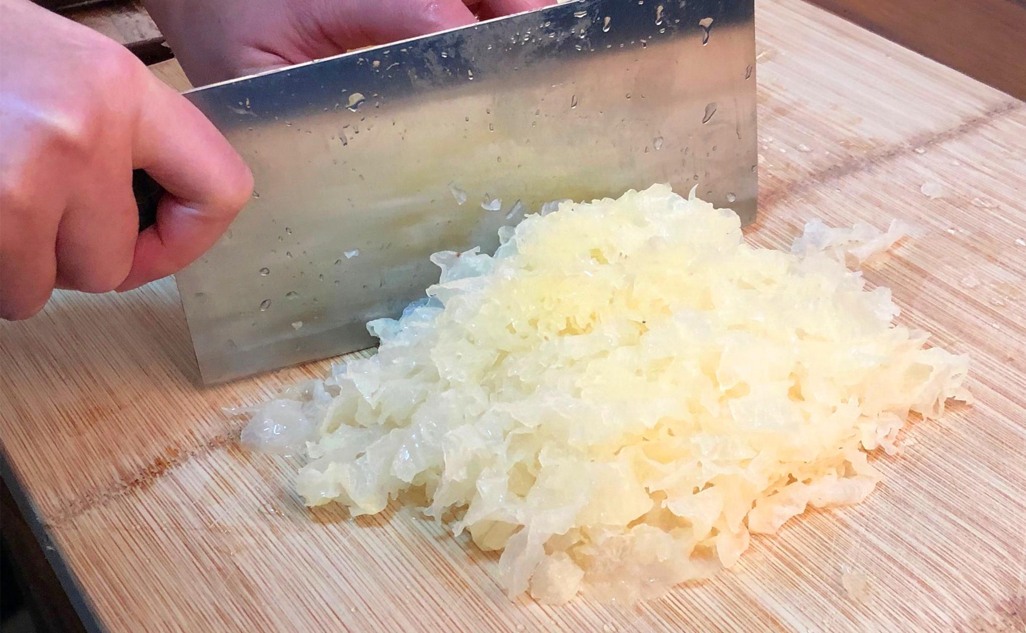 银耳|煮银耳汤时,最忌泡发后直接煮,导致银耳出胶少不粘稠