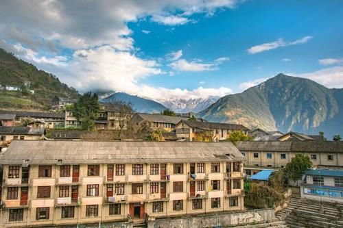 老年|春节云南自驾线路怎么选？这条冷门线不能忽略，别有一番体验