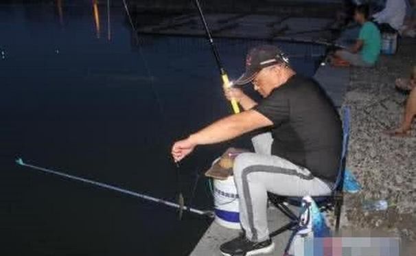 垂钓者|钓鱼为什么会上瘾，看看这些垂钓者最兴奋的时刻就知道了