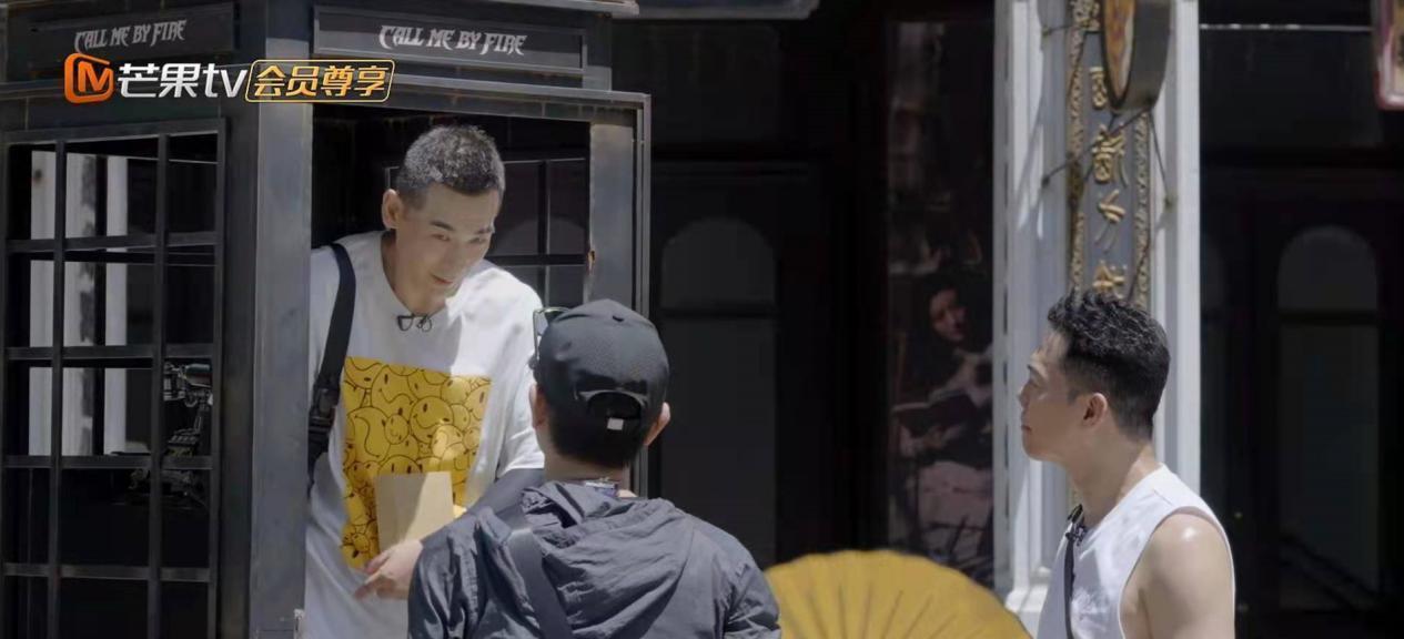 代表隊|《披荊斬棘的哥哥》的兩個大哥!陳小春讓GAI乖巧,熱狗怕趙文卓