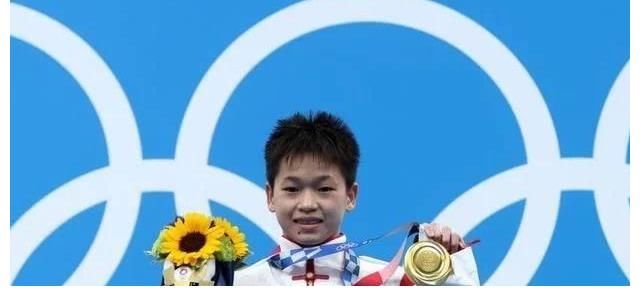 跳台|这才是真正的“全村的希望”，全红婵为国争光，全村人为她庆祝