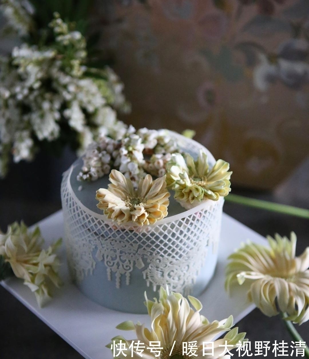 撩人|她做的鲜花蛋糕太撩人,看完后全世界都惊艳了