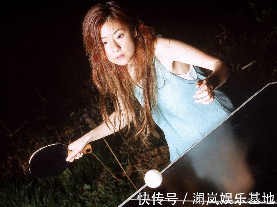 g女乒最有个性的球员,比赛豪放穿着当成时装走秀,惨遭终身禁赛