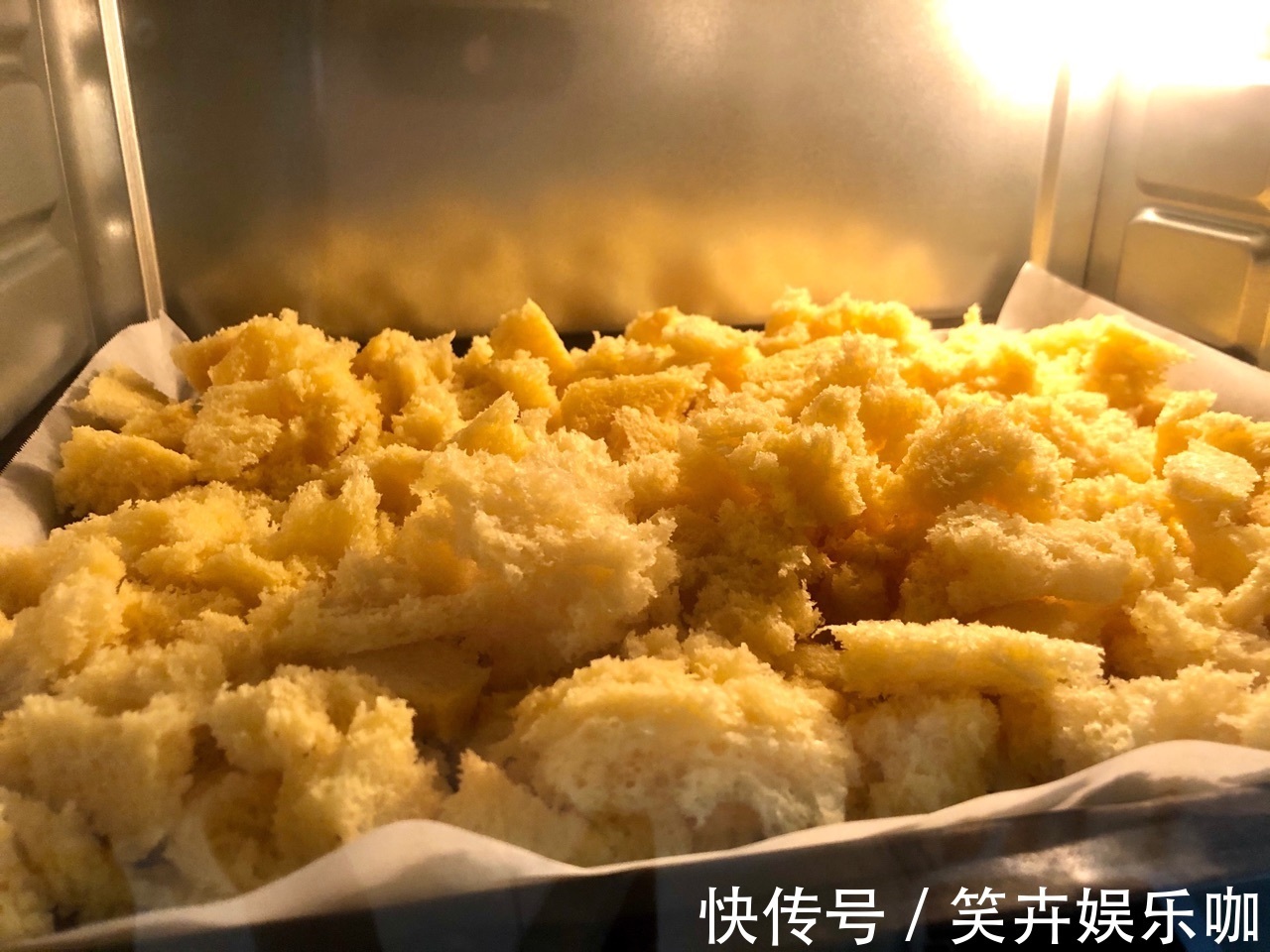 洋葱圈|面包糠谁还花钱买着吃?自己在家做成本不到1块钱,简单省事