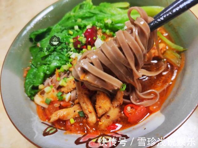 面包|给减肥的老公选了3款粗粮早餐,一周后测体重看有变化吗?