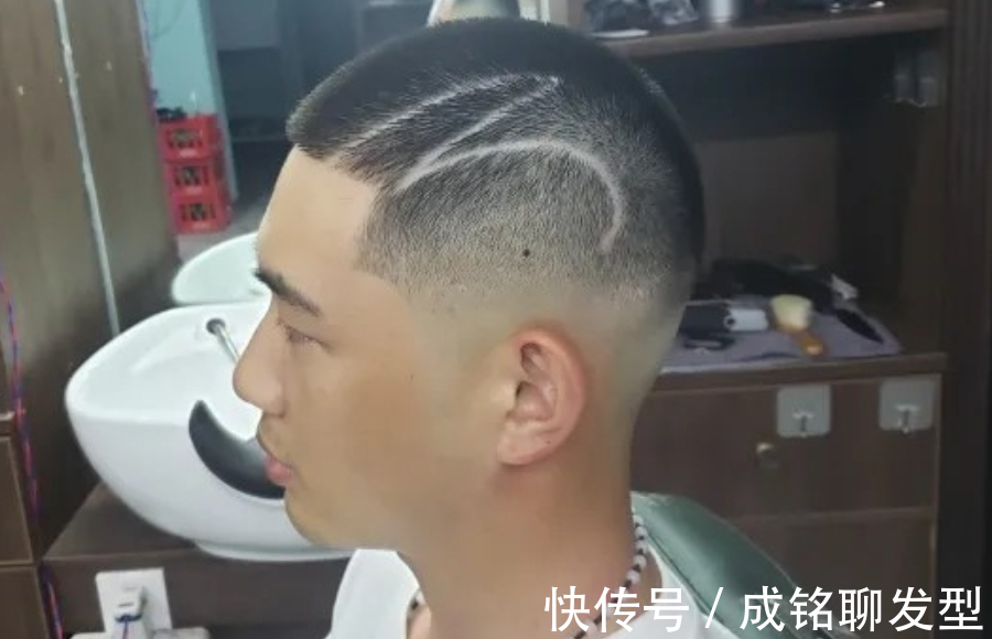 栗子头|今年最火的三款寸头,精干酷盖又有男人味,不挑发质谁剪都帅气