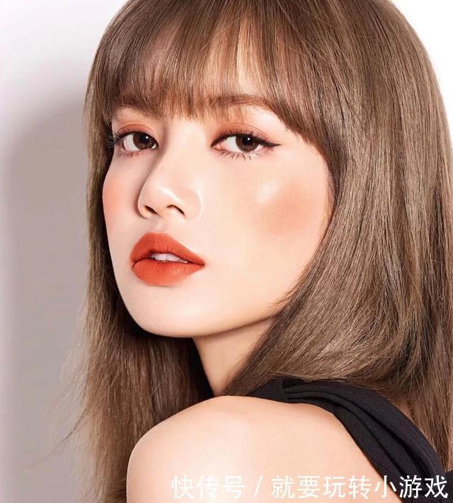 铁刘海儿|Lisa也逃不过的宝藏发色！粉橙色少女，银灰色吸睛，看看你是哪款