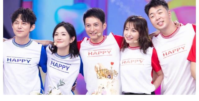 《快本》2021年收视数据，丁程鑫加入后大幅下降，网友直呼尴尬