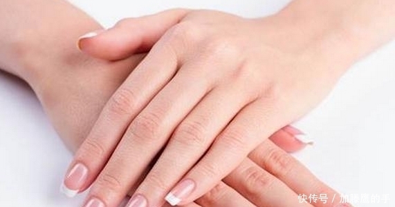 手部粗糙还干裂?教你个土方法,7天小手变的如同婴儿般肌肤