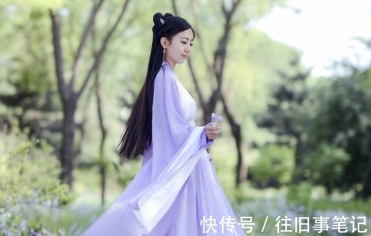 七绝$淡对红尘人与事,何嗔岁月落霜华;绝句随吟,浮生怎可四时嘉?