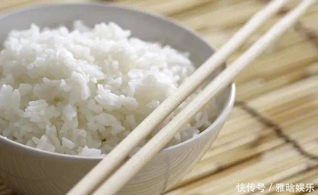 糖尿病者，身体出现4种表现，或是尿毒症“找上门”，莫忽视