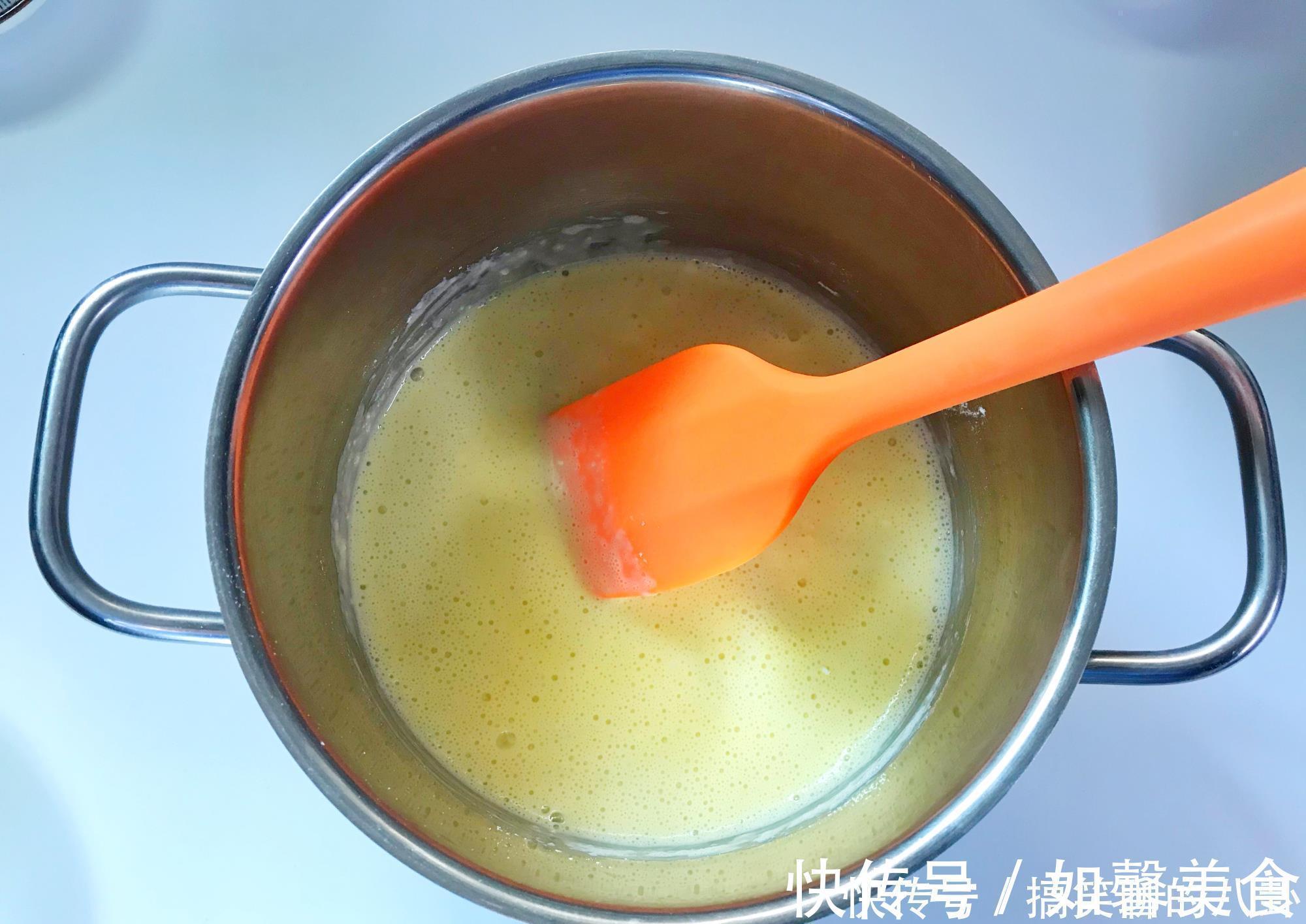 天冷了，孩子最爱的早餐，一口一个营养好吃，平底锅就能做