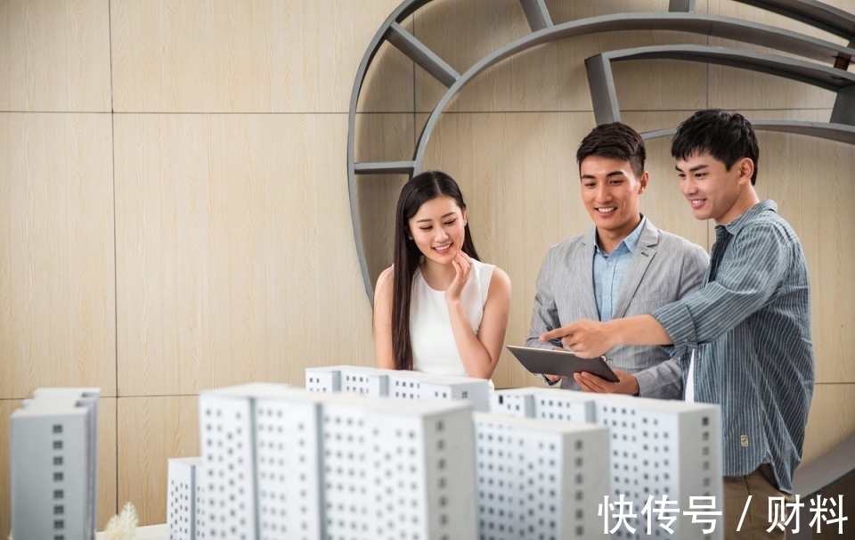 小区|老旧小区“加装电梯”难?1楼的反对,6楼的拒绝?“新建议”来了