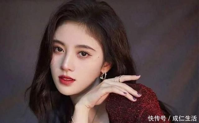 口红|细数那些公认的“丑唇形”,第二种直男都很喜欢,女生却无法理解