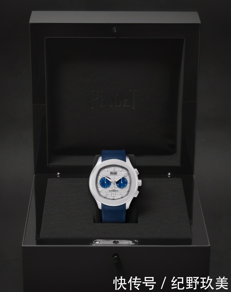 piPiaget伯爵推出Polo“蓝色熊猫盘”自动计时码表