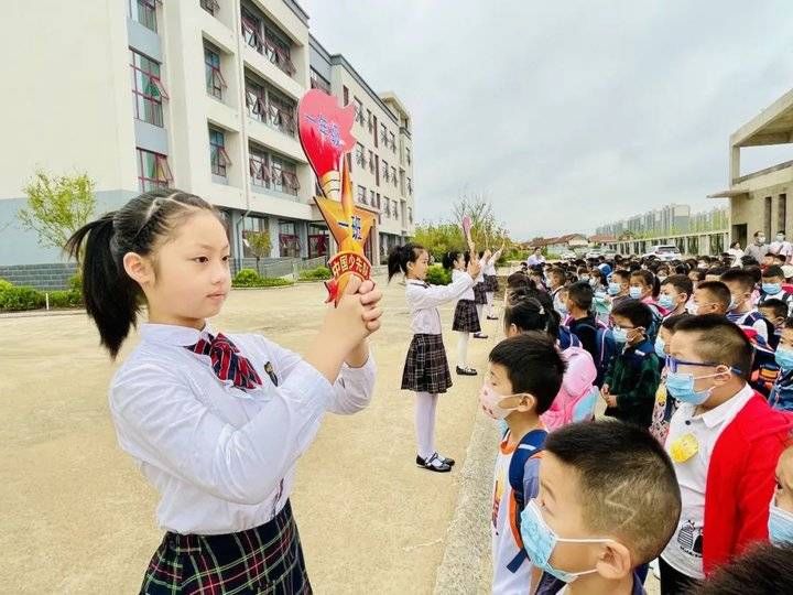 小沭东校区|莒县一小沭东校区：入学日的六种声音，带你打探全新校园